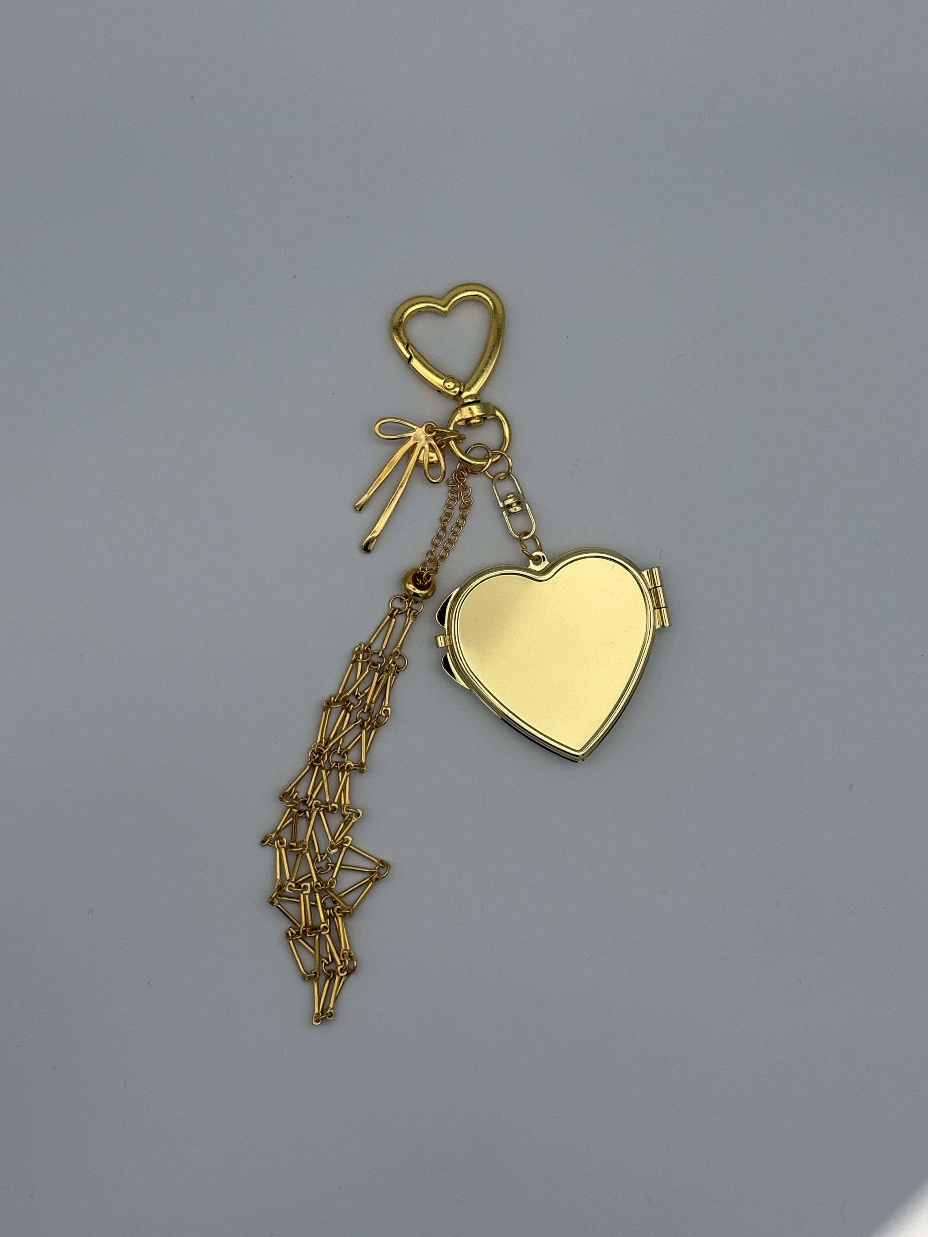 Lipstick holder charm- Gold