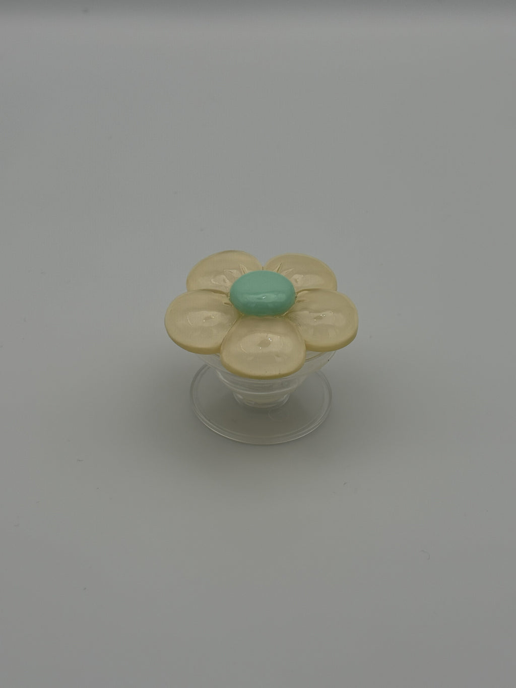 Flower pop socket- Yellow