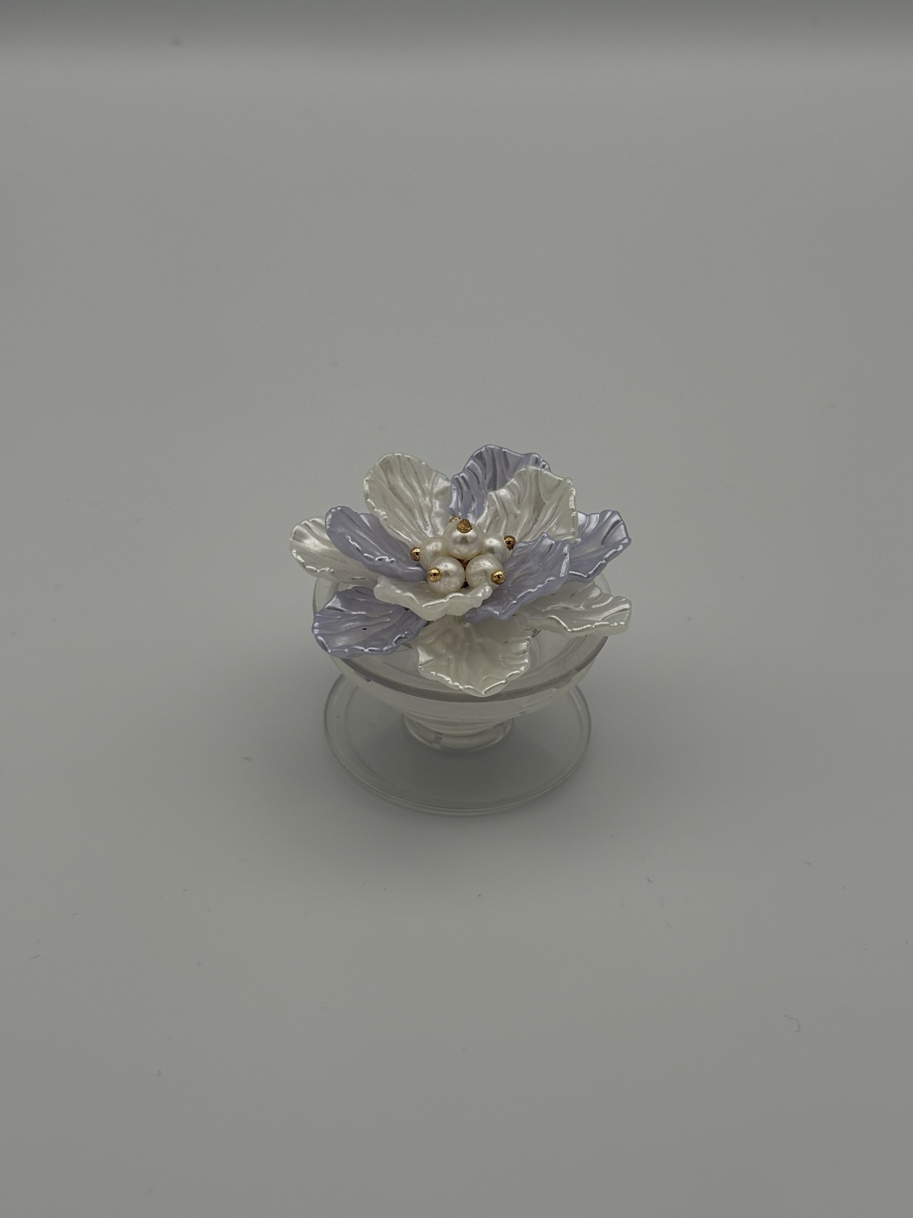 3D Floral pop socket- Blue